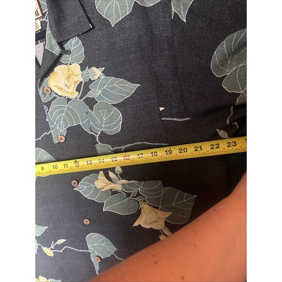 Charcoal Gray / Black TOMMY BAHAMA Silk Buttoned SS Shirt Green Yellow Floral M - Picture 10 of 11